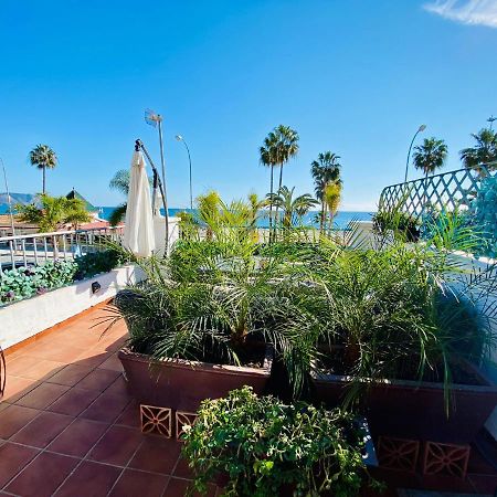 Apartamento En Primera Linea De Playa 内尔哈 外观 照片